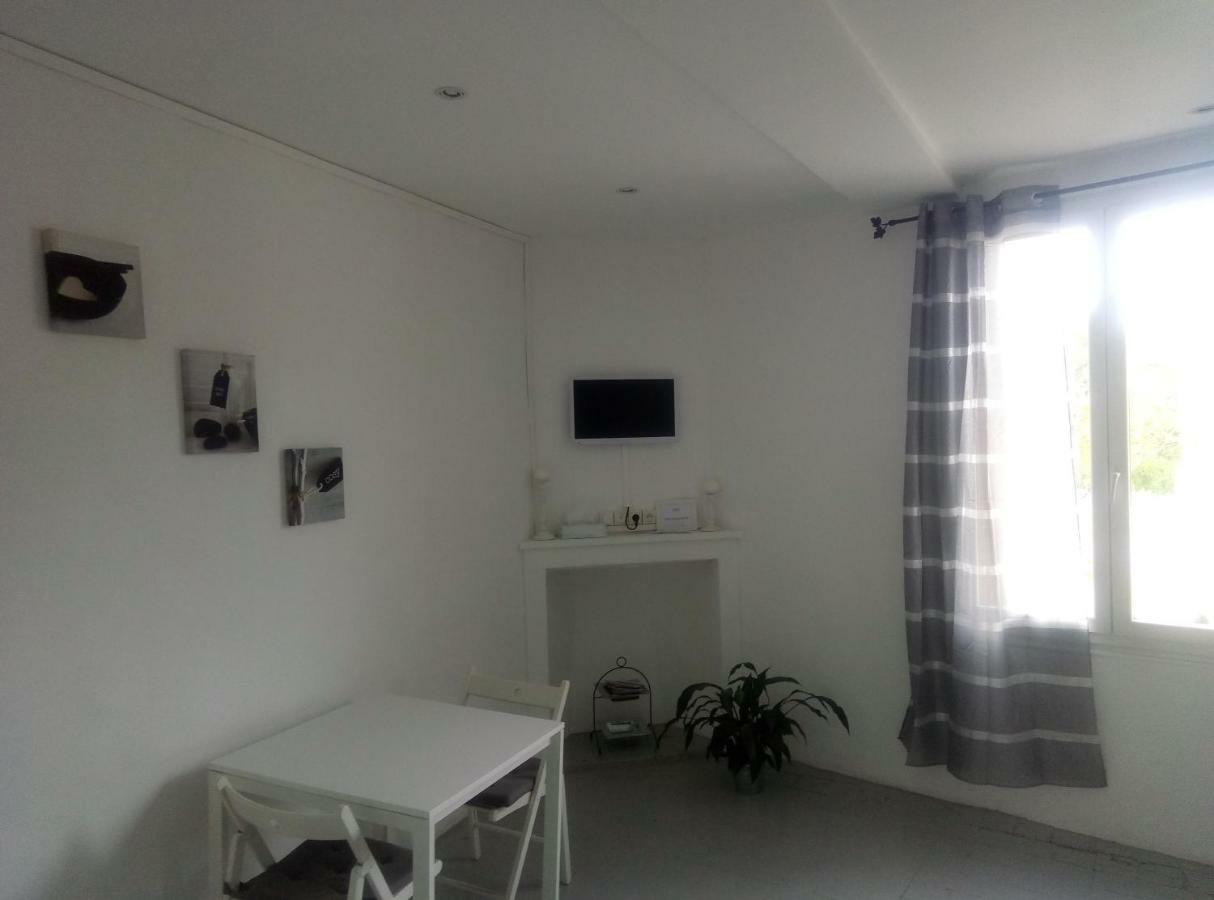 La Maisonnette Courthezon Ngoại thất bức ảnh